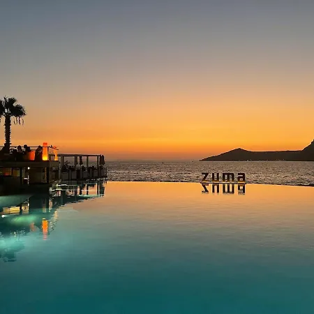 Family With Rooftop Sea Views In Yalikavak * بودروم