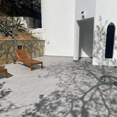 Family With Rooftop Sea Views In Yalikavak فيلة