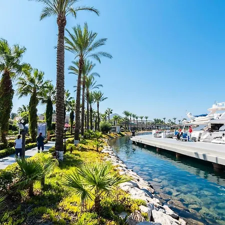 Family With Rooftop Sea Views In Yalikavak