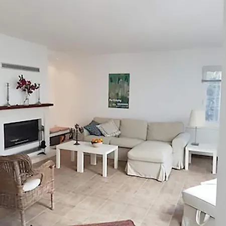Family With Rooftop Sea Views In Yalikavak فيلة *