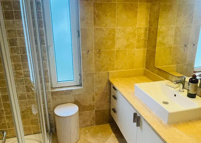 ヴィラ Family With Rooftop Sea Views In Yalikavak