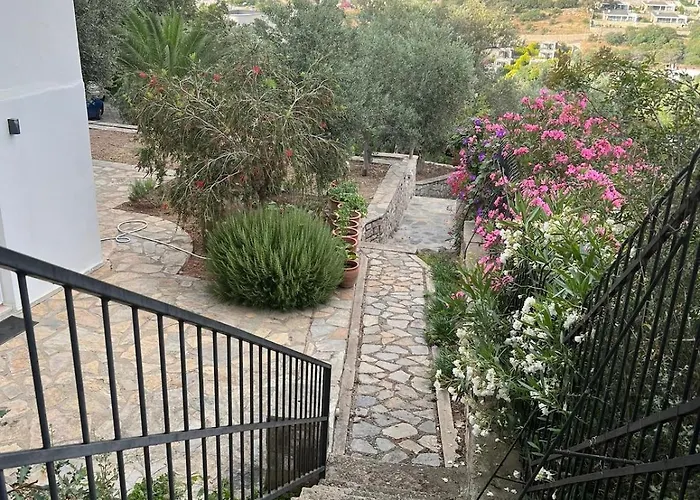 Family With Rooftop Sea Views In Yalikavak ヴィラ *