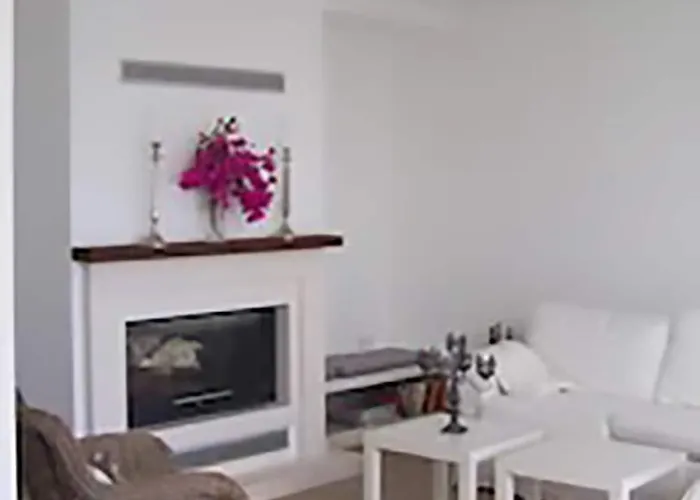 Family With Rooftop Sea Views In Yalikavak ボドルム