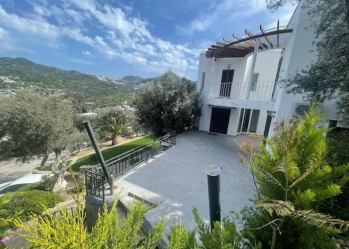 Family With Rooftop Sea Views In Yalikavak * ボドルム