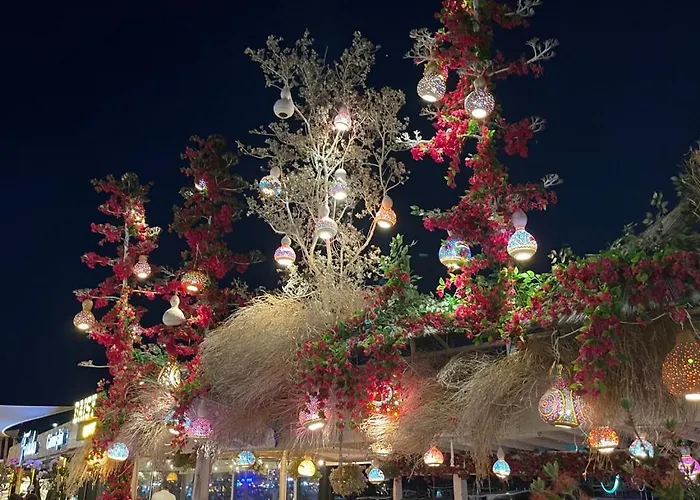 ヴィラ Family With Rooftop Sea Views In Yalikavak